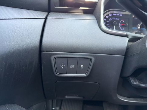 Certified 2023 Hyundai Tucson SEL AWD/4WD image 30