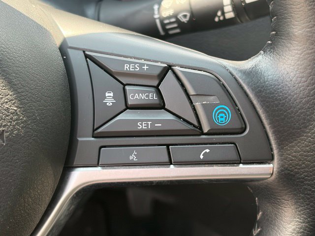 Used 2022 Nissan Rogue Sport SV w/ Technology Package AWD/4WD image 18