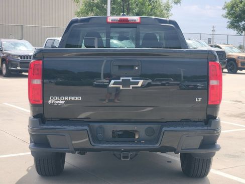 Used 2016 Chevrolet Colorado LT w/ Midnight Edition RWD image 6