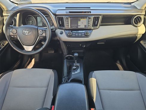Used 2017 Toyota RAV4 XLE image 9