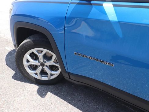 Used 2025 Jeep Compass Sport w/ Mopar Graphics Package AWD/4WD image 3