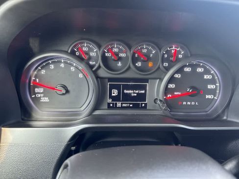 Used 2022 Chevrolet Silverado 1500 Custom AWD/4WD image 15