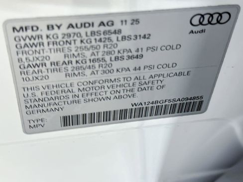 New 2025 Audi Q6 e-tron Premium Plus image 28