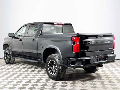 Used 2022 Chevrolet Silverado 1500 ZR2 image 7