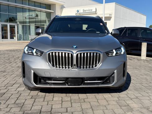 Used 2024 BMW X5 xDrive50e image 6