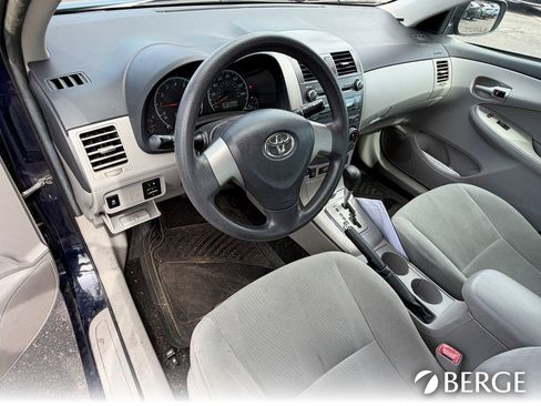 Used 2011 Toyota Corolla LE image 16