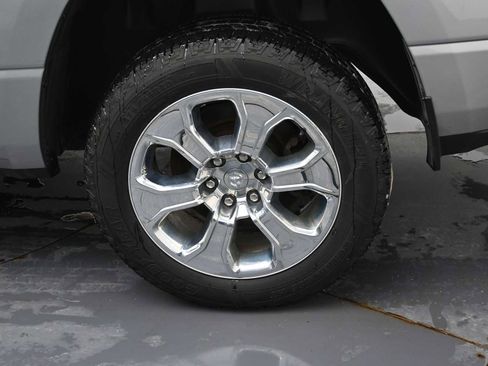 Used 2021 RAM 1500 Big Horn image 5