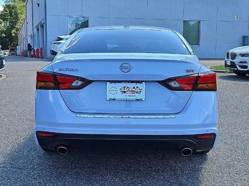 Certified 2023 Nissan Altima 2.5 SR FWD image 6