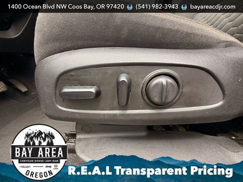 Used 2020 Chevrolet Equinox LT AWD/4WD image 14