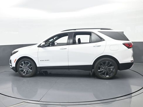 Used 2024 Chevrolet Equinox RS w/ RS Leather Package image 3