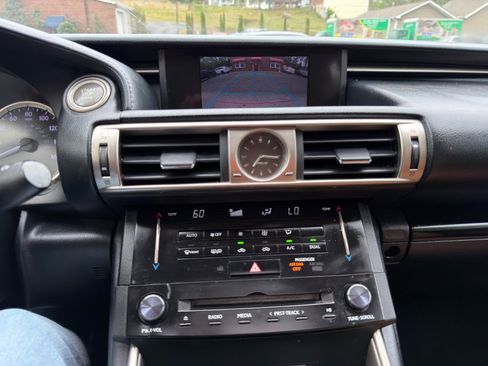 Used 2014 Lexus IS 250 AWD w/ Navigation Package image 22