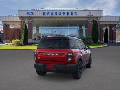 New 2025 Ford Bronco Sport Outer Banks image 8