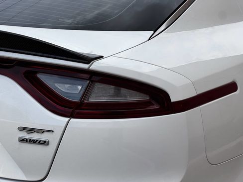 Used 2020 Kia Stinger GT1 image 40