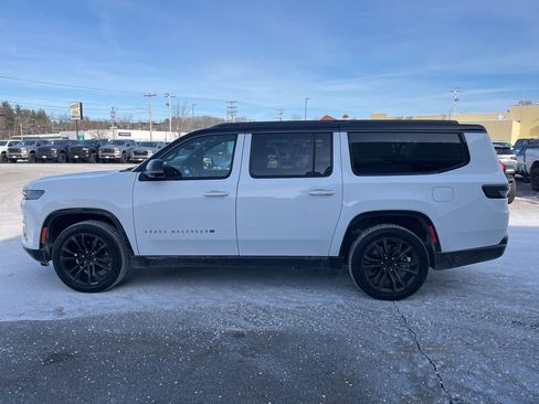 New 2026 Jeep Grand Wagoneer L Summit image 4