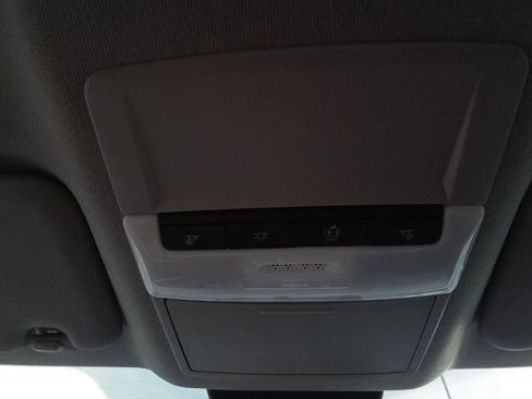 Used 2024 Nissan Sentra SV image 24