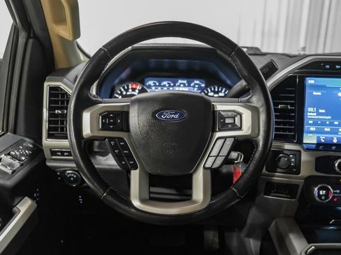 Used 2022 Ford F350 Lariat w/ Lariat Value Package AWD/4WD image 16