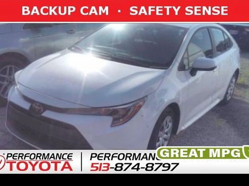 Used 2024 Toyota Corolla LE FWD image 1