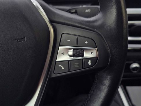 Used 2023 BMW i4 eDrive40 image 34