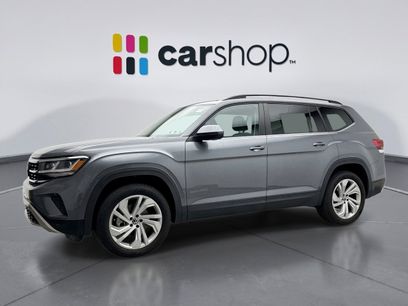 Used 2022 Volkswagen Atlas SE w/ Panoramic Sunroof Package