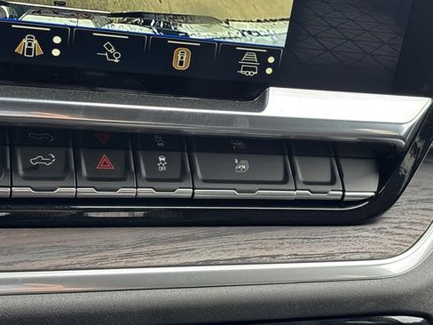 New 2026 GMC Sierra 1500 SLT image 40