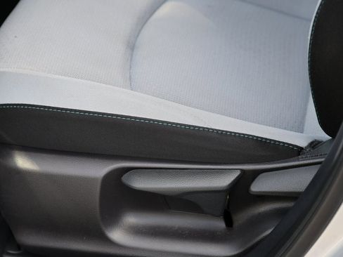 Certified 2022 Toyota Prius LE image 14