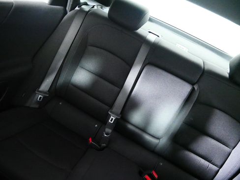 Used 2023 Chevrolet Malibu LT FWD image 12