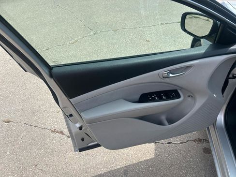 Used 2013 Dodge Dart SXT FWD image 9