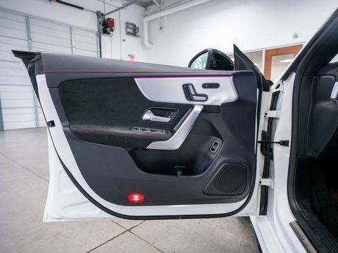 Used 2022 Mercedes-Benz CLA 35 AMG 4MATIC image 27