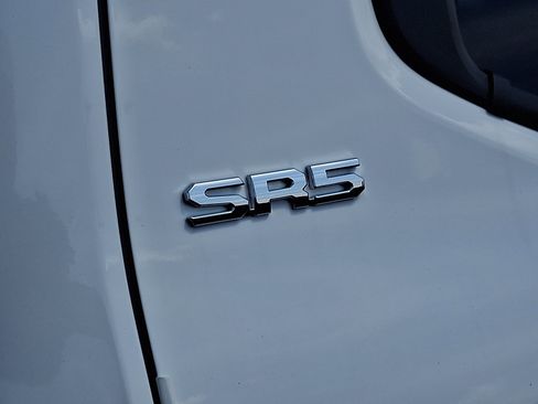 New 2025 Toyota Tacoma SR5 image 6