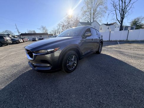 Used 2017 MAZDA CX-5 Touring image 36