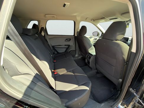 Certified 2023 Nissan Rogue S FWD image 30