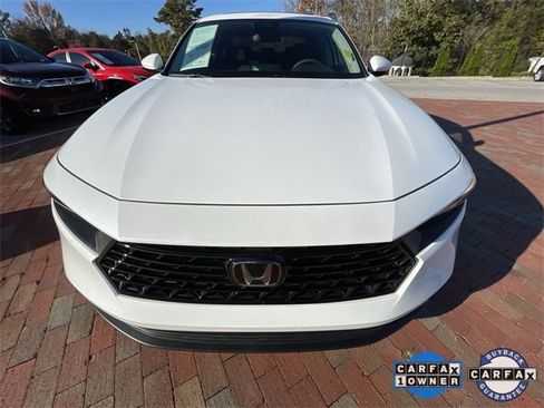 Certified 2024 Honda Accord EX image 28