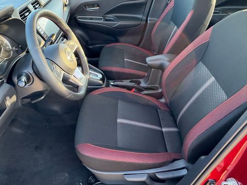 Certified 2025 Nissan Versa SR w/ Trunk Package image 28