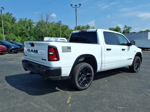 New 2026 RAM 1500 Laramie AWD/4WD image 7