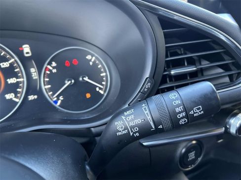 Used 2024 MAZDA MAZDA3 s image 18