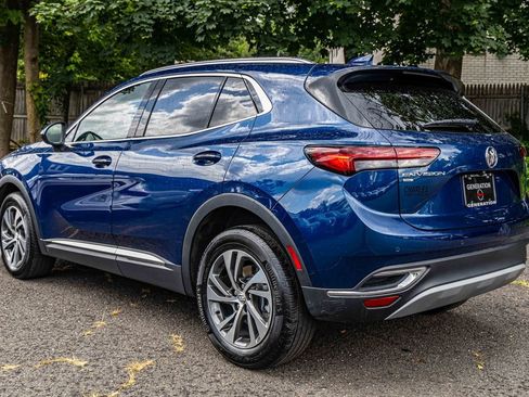 Used 2023 Buick Envision Essence image 4