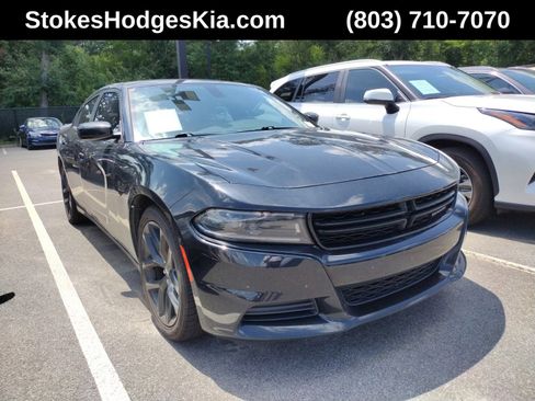 Used 2023 Dodge Charger SXT w/ Blacktop Package RWD image 1