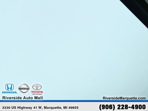 Used 2018 Toyota 4Runner TRD Off-Road Premium w/ Convenience Package AWD/4WD image 24
