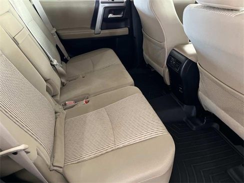 Used 2014 Toyota 4Runner SR5 image 20