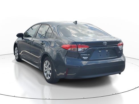 Used 2024 Toyota Corolla LE FWD image 8