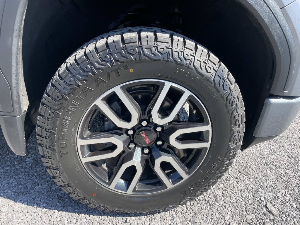 Used 2020 GMC Sierra 1500 AT4 w/ AT4 Premium Package AWD/4WD image 35