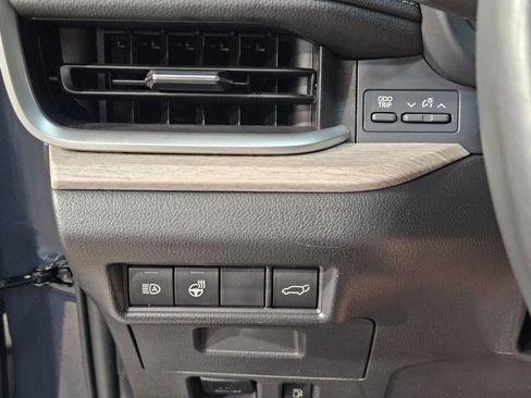 Used 2024 Toyota Grand Highlander AWD image 26