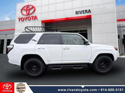 Used 2024 Toyota 4Runner TRD Off-Road Premium w/ Moonroof Package AWD/4WD image 4