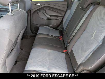 Used 2019 Ford Escape SE