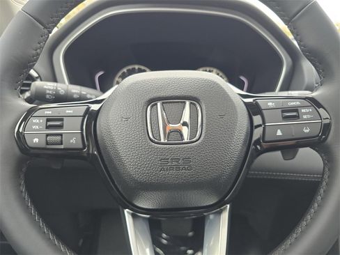 New 2025 Honda Pilot Touring image 30