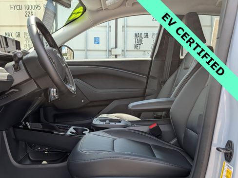 Certified 2025 Ford Mustang Mach-E Premium AWD/4WD image 21