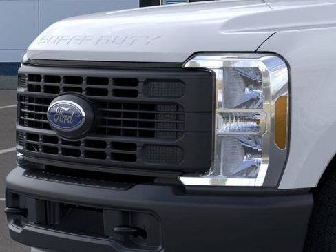 New 2023 Ford F250 XL image 20