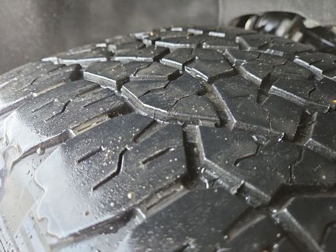 Used 2024 GMC Sierra 2500 Denali w/ Denali Reserve Package image 8