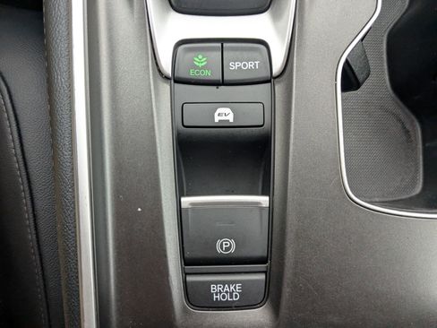 Used 2021 Honda Accord Touring image 28