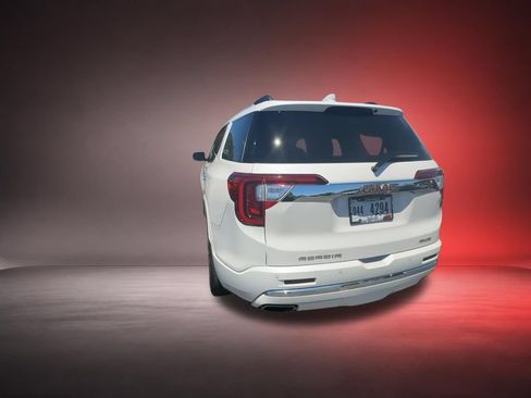 Certified 2023 GMC Acadia Denali w/ Denali Ultimate Package AWD/4WD image 7
